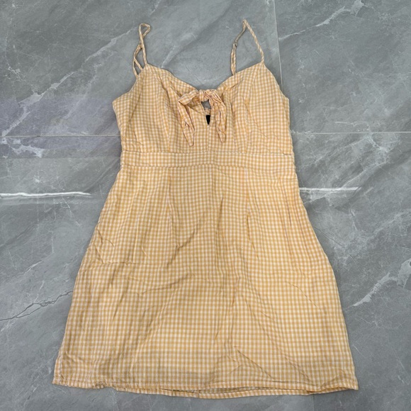 Women’s Lulus Music City Gingham Tie Front Spaghetti Strap Mini Dress Small - Picture 4 of 16